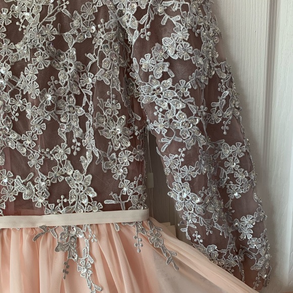 Stunning Peach Dress - Picture 5 of 9